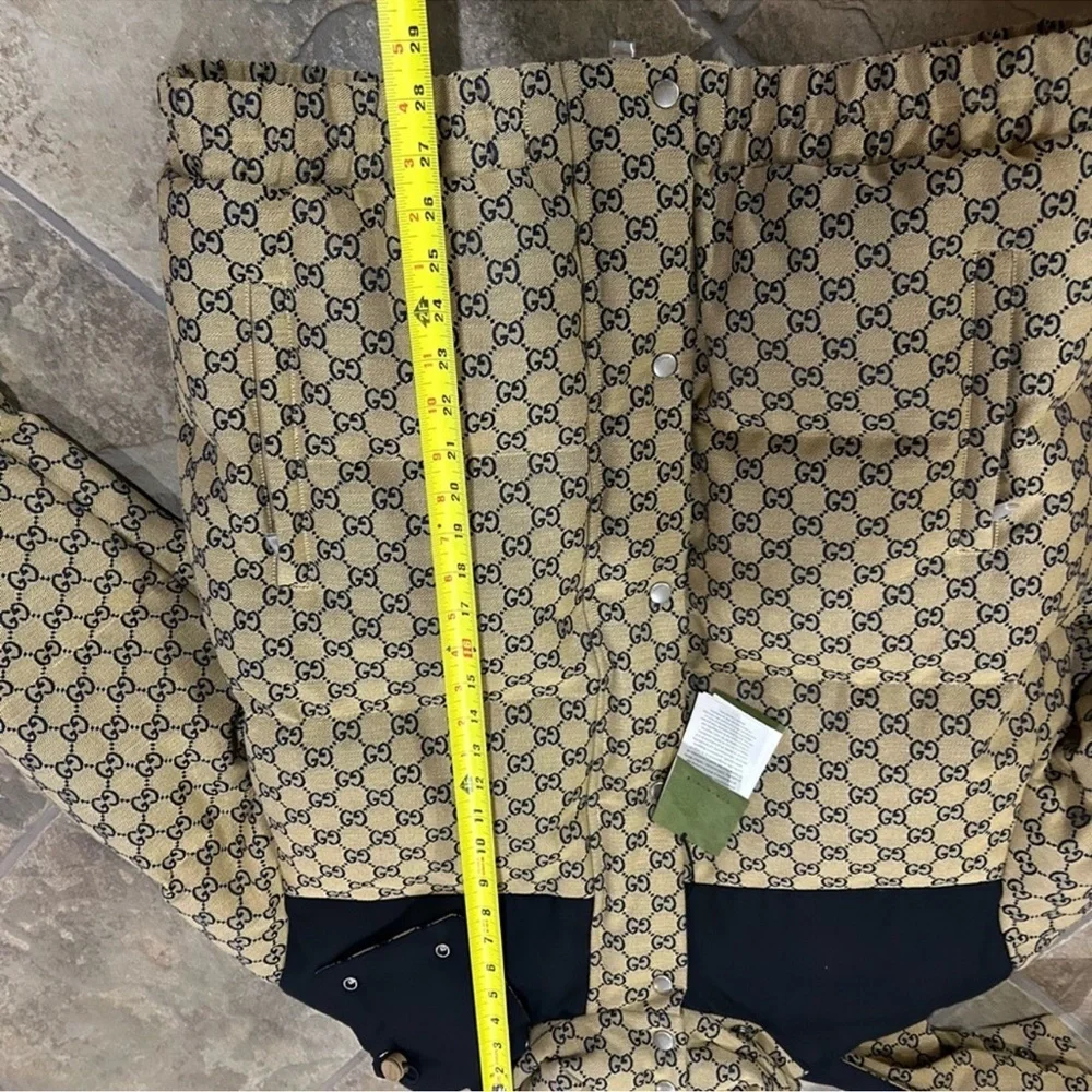 Men’s Gucci, GG canvas down puffer jacket size 52/XL made in Italy